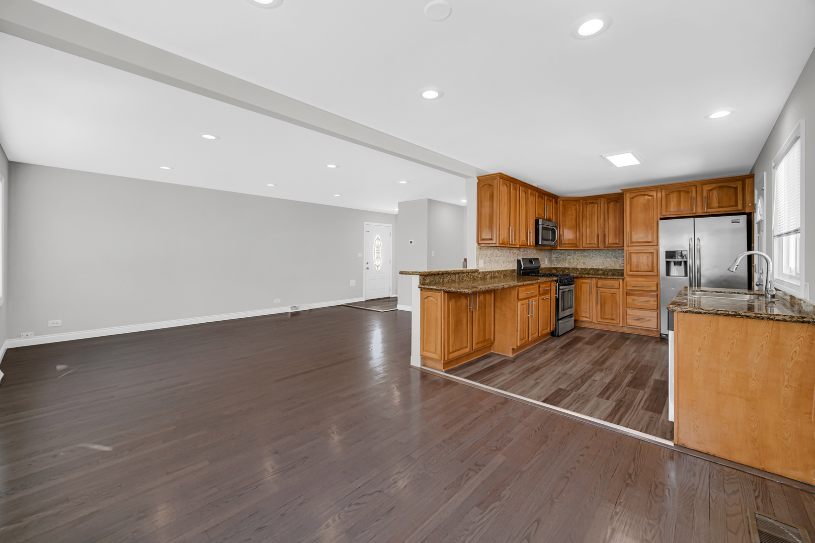 Properties 2 9234 Linder Avenue