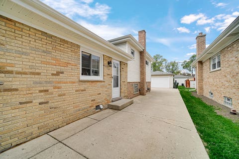 Tiny photo for 9234 Linder Avenue, Morton Grove, IL 60053 (MLS # 12627429)