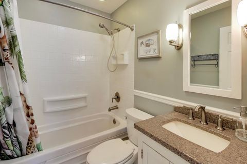 Tiny photo for 27W266 OAKWOOD Street, Winfield, IL 60190 (MLS # 12550471)