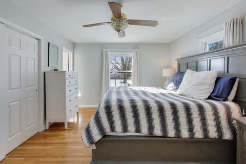 Tiny photo for 27W266 OAKWOOD Street, Winfield, IL 60190 (MLS # 12550471)