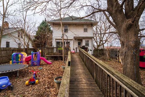 Tiny photo for 2416 N Dechman Avenue, Peoria, IL 61603 (MLS # 12599299)