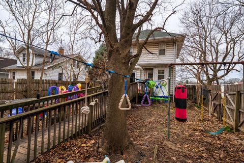 Tiny photo for 2416 N Dechman Avenue, Peoria, IL 61603 (MLS # 12599299)