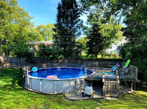 Tiny photo for 205 Countryside Lane, Lindenhurst, IL 60046 (MLS # 12475013)