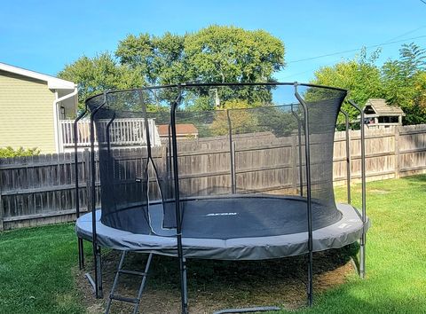 Tiny photo for 205 Countryside Lane, Lindenhurst, IL 60046 (MLS # 12475013)