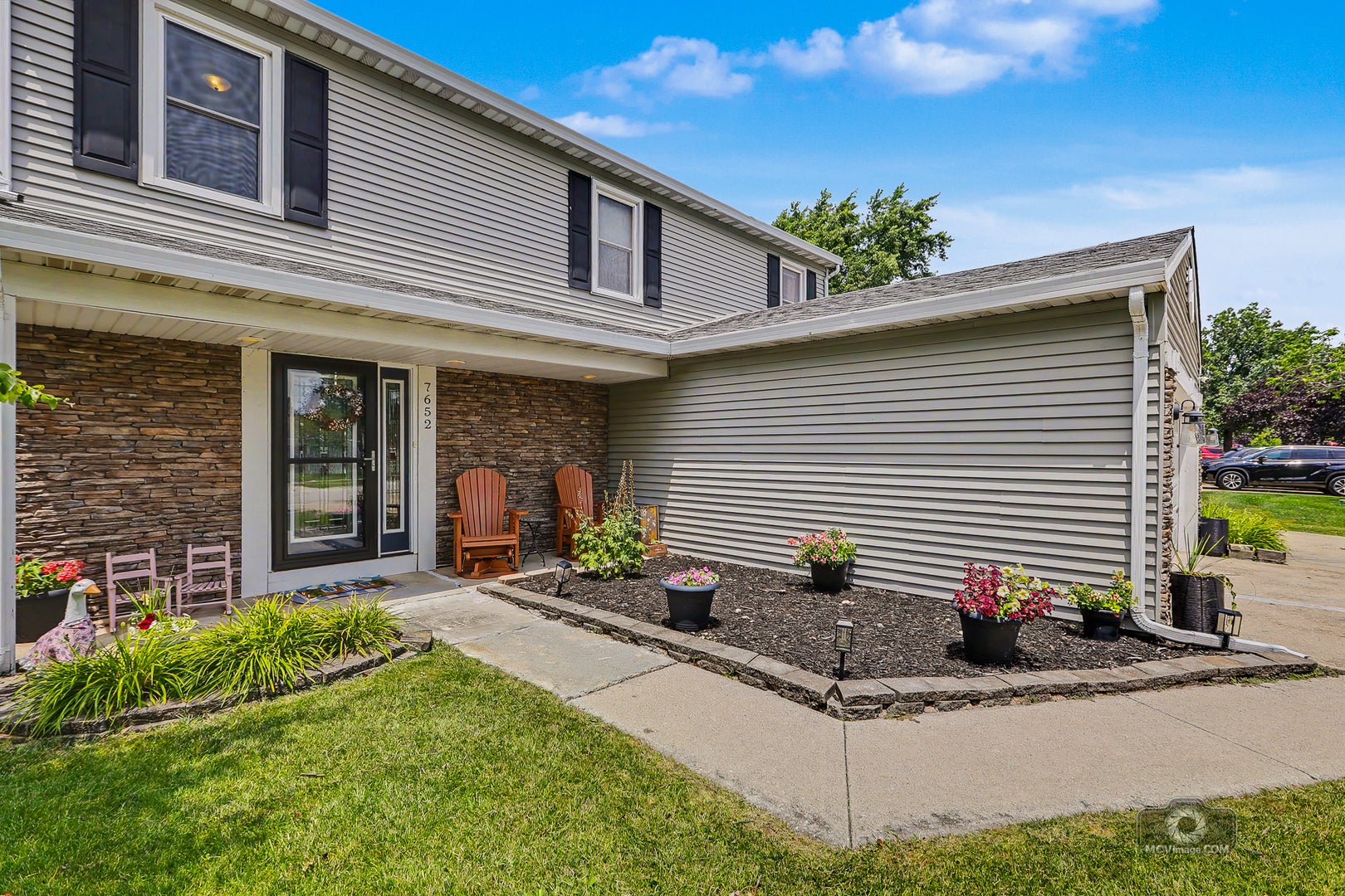 7652 W HICKORY CREEK Drive