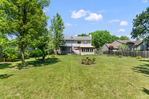 Tiny photo for 211 N Oltendorf Road, Streamwood, IL 60107 (MLS # 12489189)