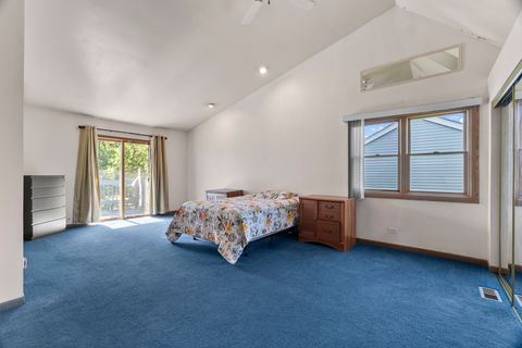 Tiny photo for 211 N Oltendorf Road, Streamwood, IL 60107 (MLS # 12489189)