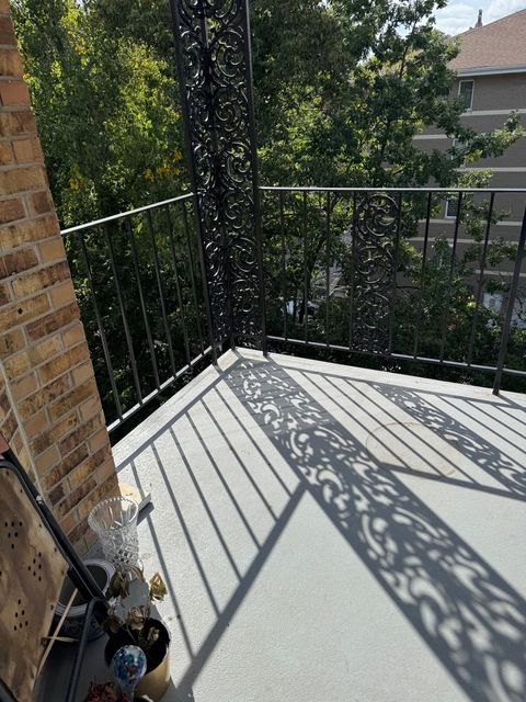 Tiny photo for 467 HIAWATHA Trail #411, Wood Dale, IL 60191 (MLS # 12480382)