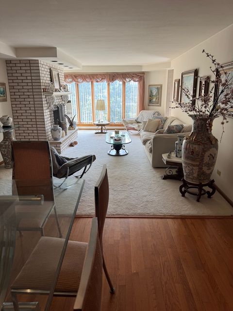 Tiny photo for 467 HIAWATHA Trail #411, Wood Dale, IL 60191 (MLS # 12480382)