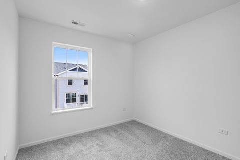 Tiny photo for 415 Red Oak Circle, Volo, IL 60020 (MLS # 12563036)