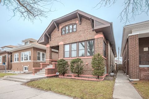 Photo of 8137 S Loomis Boulevard, Chicago, IL 60620 (MLS # 12620097)