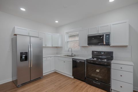 Tiny photo for 8137 S Loomis Boulevard, Chicago, IL 60620 (MLS # 12620097)