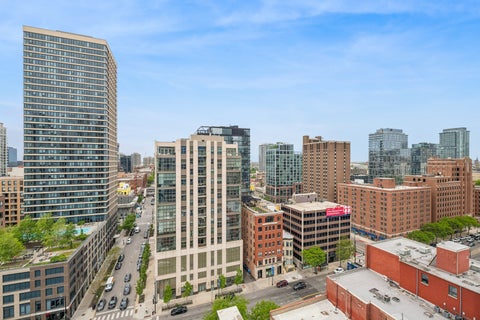 Tiny photo for 110 W SUPERIOR Street #1502, Chicago, IL 60654 (MLS # 12633611)