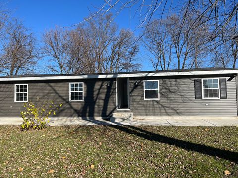 Tiny photo for 1351 N 4483rd Road, Earlville, IL 60518 (MLS # 12544316)