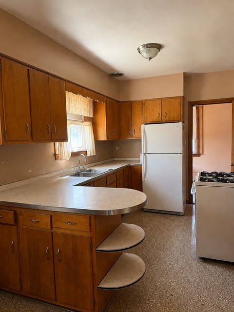 Tiny photo for 213 155th Place, Calumet City, IL 60409 (MLS # 12725205)