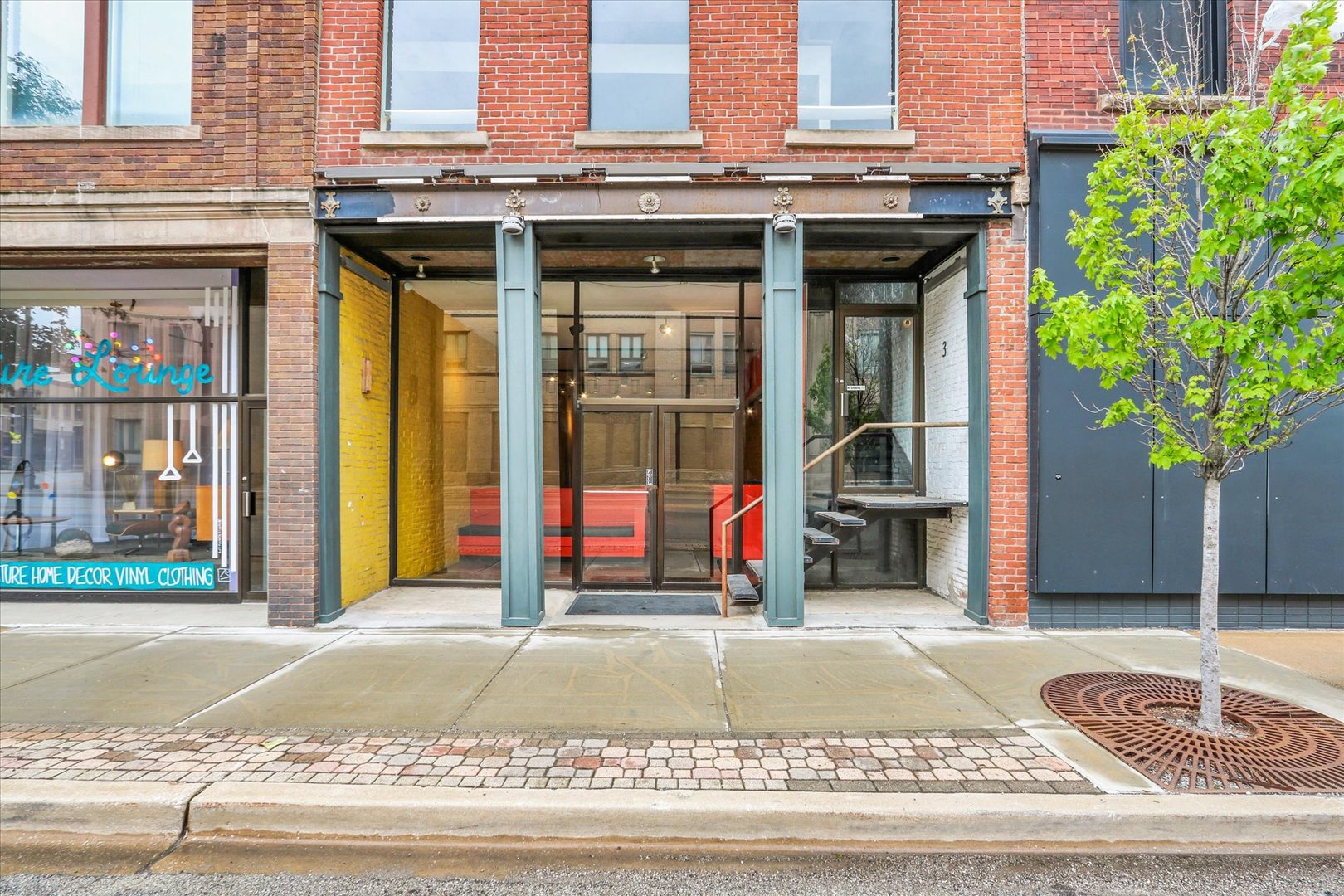 Photo 1 of 58 — 9 E University Avenue, Champaign, IL 61820