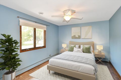 Tiny photo for 14000 108th Avenue, Orland Park, IL 60467 (MLS # 12472837)