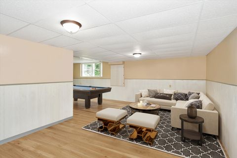 Tiny photo for 14000 108th Avenue, Orland Park, IL 60467 (MLS # 12472837)