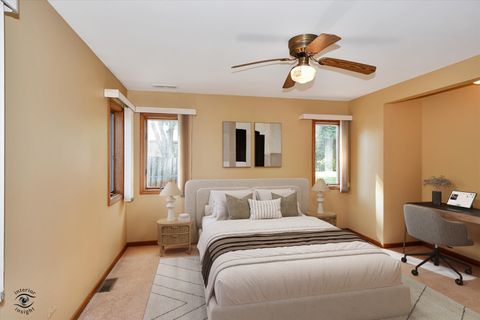 Tiny photo for 14000 108th Avenue, Orland Park, IL 60467 (MLS # 12472837)