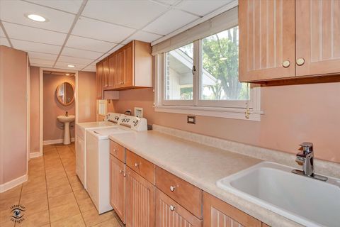 Tiny photo for 14000 108th Avenue, Orland Park, IL 60467 (MLS # 12472837)