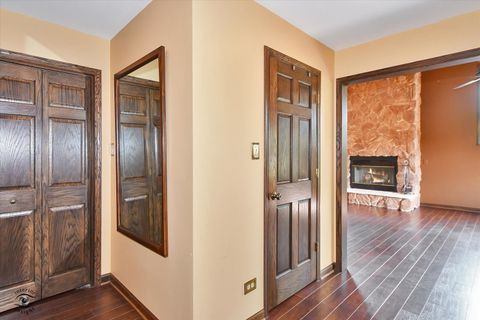 Tiny photo for 14000 108th Avenue, Orland Park, IL 60467 (MLS # 12472837)