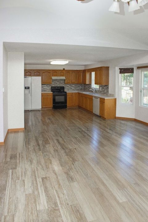 Tiny photo for 2300 Vineyard Court, Elgin, IL 60123 (MLS # 12490760)