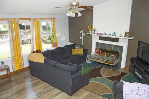 Tiny photo for 2300 Vineyard Court, Elgin, IL 60123 (MLS # 12490760)