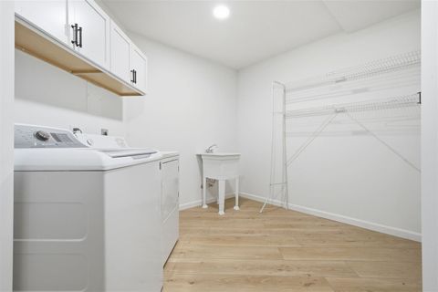 Tiny photo for 2822 Chesapeake Lane, Bloomington, IL 61704 (MLS # 12518668)