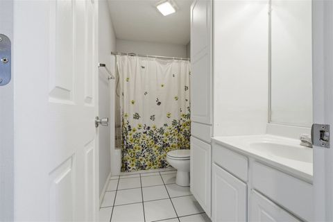 Tiny photo for 2822 Chesapeake Lane, Bloomington, IL 61704 (MLS # 12518668)