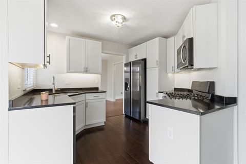 Tiny photo for 2822 Chesapeake Lane, Bloomington, IL 61704 (MLS # 12518668)