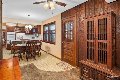 Tiny photo for 825 Columbia Lane, Darien, IL 60561 (MLS # 12590732)