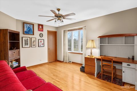 Tiny photo for 825 Columbia Lane, Darien, IL 60561 (MLS # 12590732)