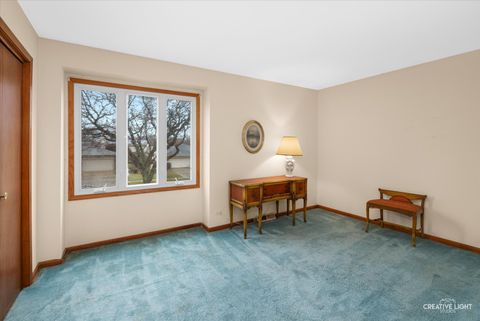 Tiny photo for 825 Columbia Lane, Darien, IL 60561 (MLS # 12590732)