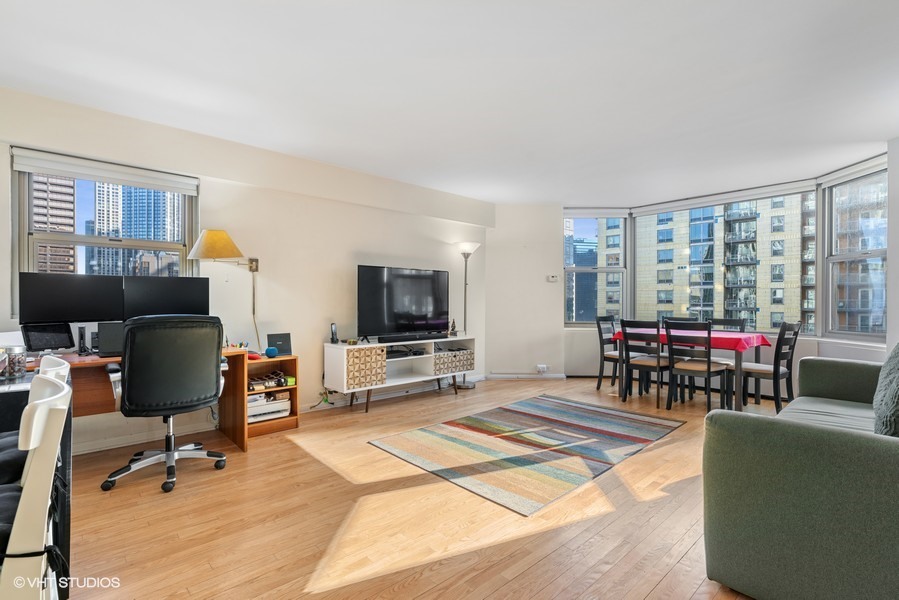 535 N Michigan Avenue 1908