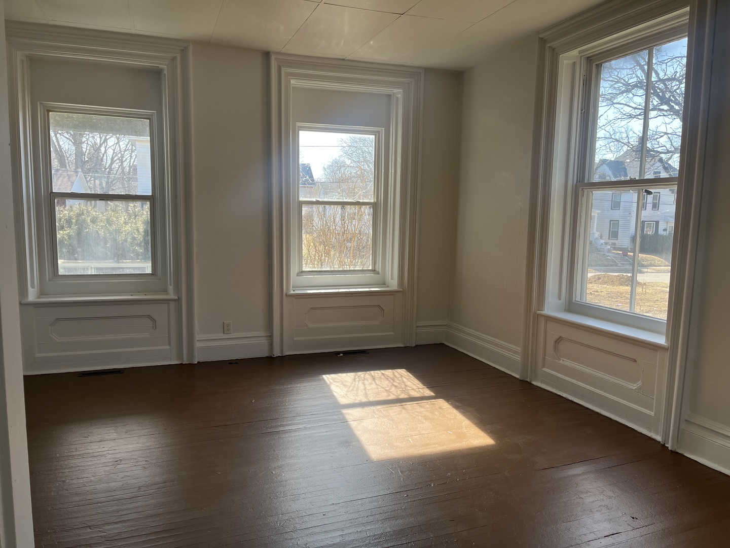 404-406 E Prospect Terrace