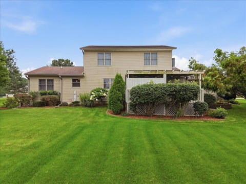 Tiny photo for 3606 E 20th Street, Sterling, IL 61081 (MLS # 12730268)