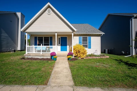 Photo of 908 Perry Lane, Normal, IL 61761 (MLS # 12786925)