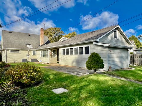 Tiny photo for 3437 Scott Street, Franklin Park, IL 60131 (MLS # 12505641)