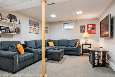 Tiny photo for 4713 Forest Avenue, Downers Grove, IL 60515 (MLS # 12564375)