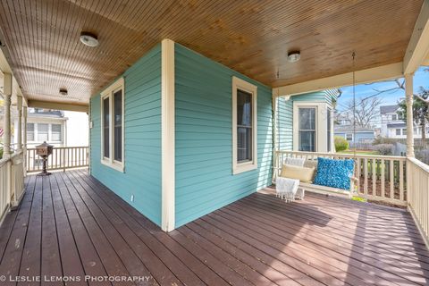 Tiny photo for 4713 Forest Avenue, Downers Grove, IL 60515 (MLS # 12564375)