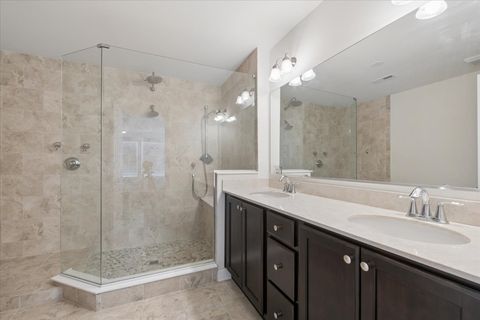 Tiny photo for 24 N Lincoln Lane, Arlington Heights, IL 60004 (MLS # 12589578)