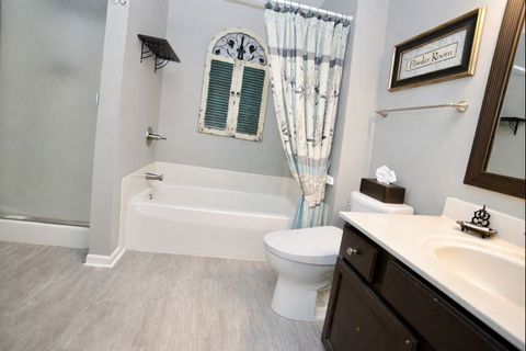 Tiny photo for 1716 Pine Street, McHenry, IL 60051 (MLS # 12558620)