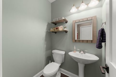 Tiny photo for 907 Bluebell Circle, Joliet, IL 60431 (MLS # 12511252)