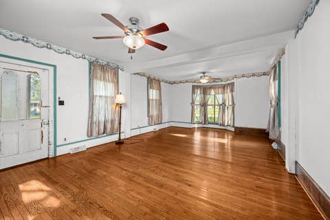 Tiny photo for 200 W Locust Street, Cambridge, IL 61238 (MLS # 12649366)