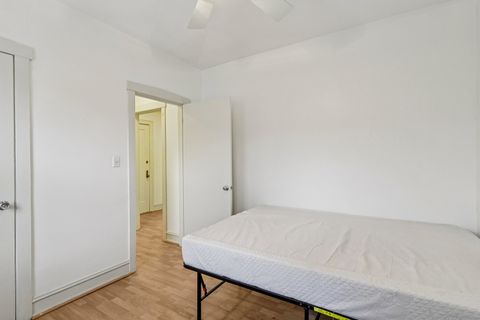 Tiny photo for 5471 S Ingleside Avenue #1E, Chicago, IL 60615 (MLS # 12616232)