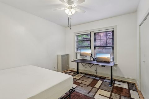 Tiny photo for 5471 S Ingleside Avenue #1E, Chicago, IL 60615 (MLS # 12616232)