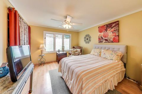 Tiny photo for 219 Abilene Lane, Vernon Hills, IL 60061 (MLS # 12443047)