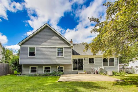 Tiny photo for 219 Abilene Lane, Vernon Hills, IL 60061 (MLS # 12443047)