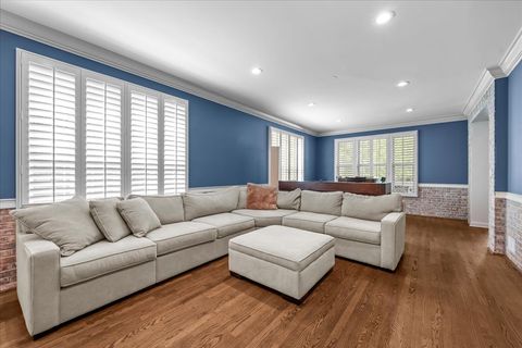 Tiny photo for 2531 Violet Street, Glenview, IL 60026 (MLS # 12490353)