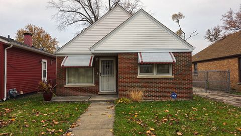 Tiny photo for 51 50th Avenue, Bellwood, IL 60104 (MLS # 12506117)